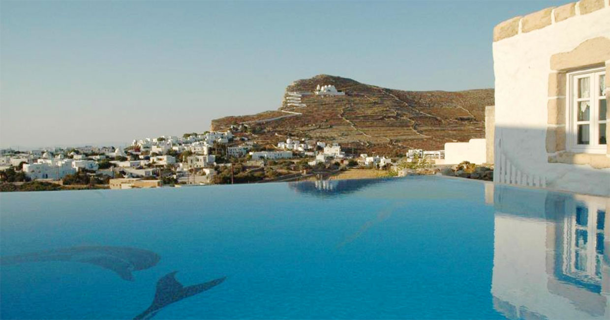 Ampelos hotel in Folegandros